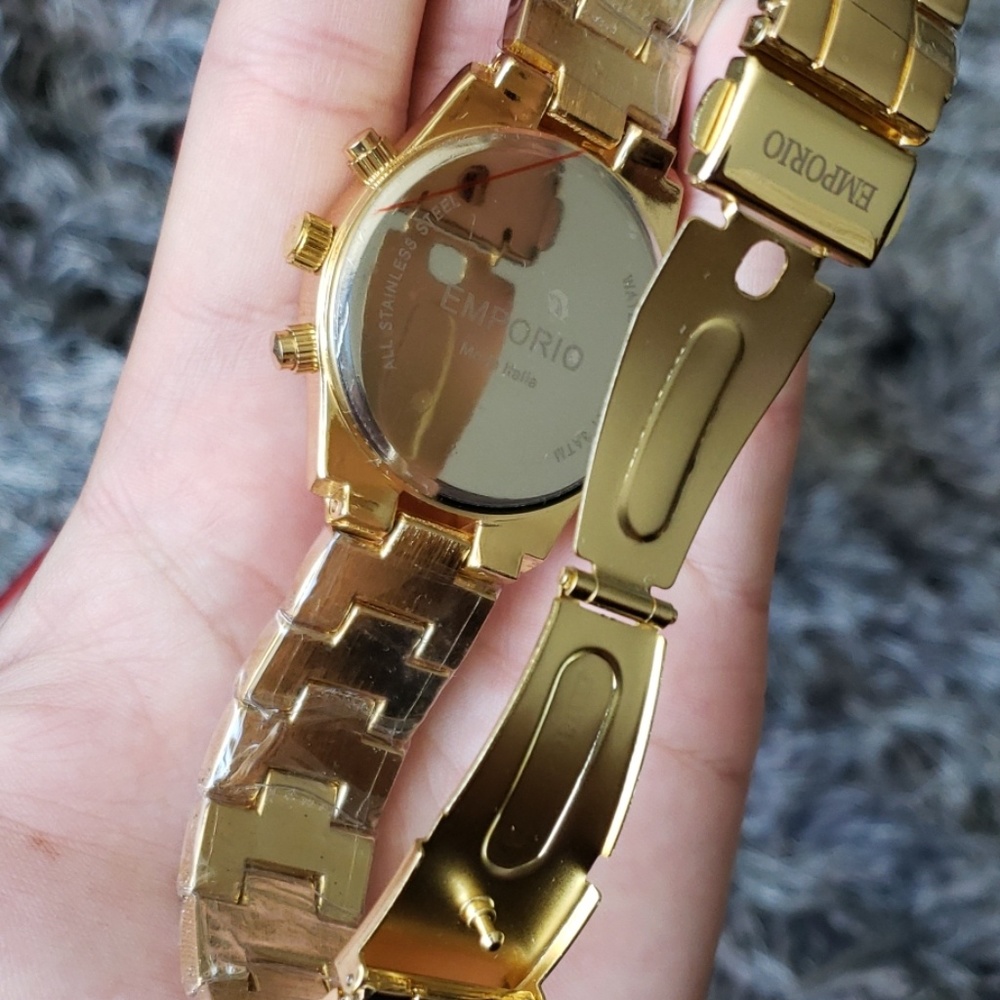 Watch - Picture 4 of 8